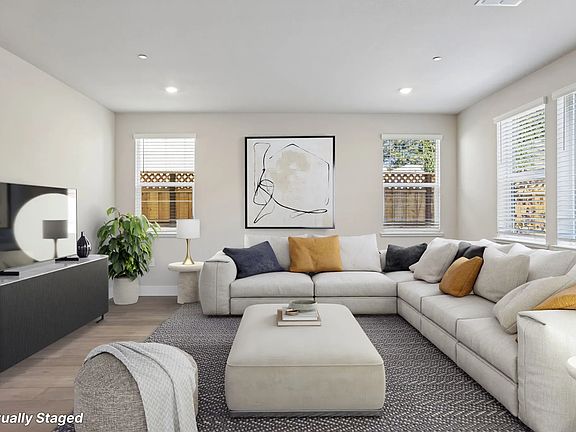 Abigail Place Homesite 6 Living Room Virtually Sta