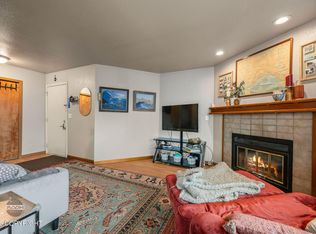 7740 Mayfair Dr, Anchorage, AK 99502