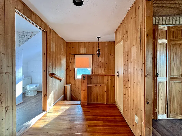 36 Lake St — Photo 11