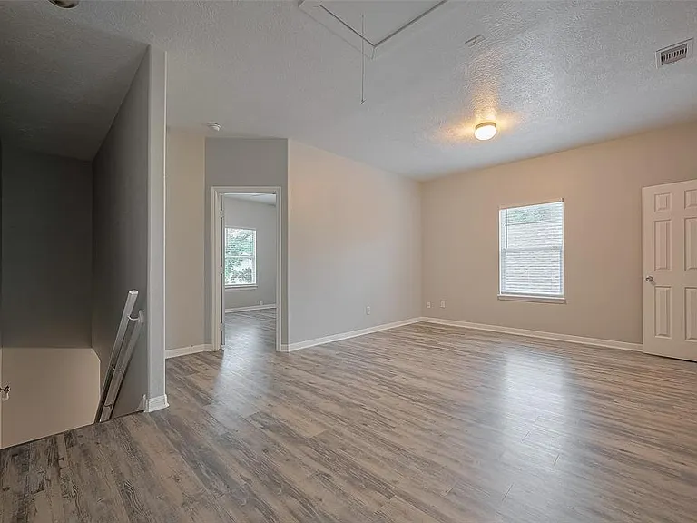 5009 Willow Point Dr — Photo 21