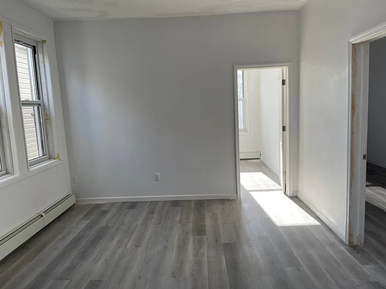 410 5th St #3 — Photo 7