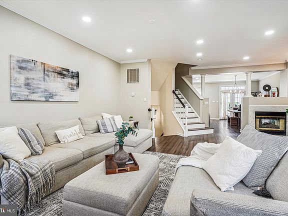 5th image of 6617 Frost Lake Ln