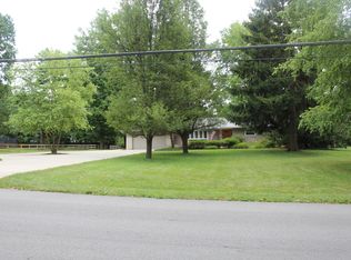 61 Pocono Rd, Columbus, OH 43235