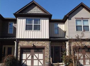 19 Peachgrove Ln, Rossville, GA 30741
