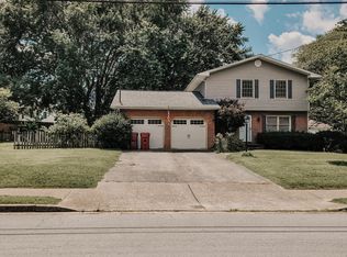 1813 Sundale Rd, Johnson City, TN 37604