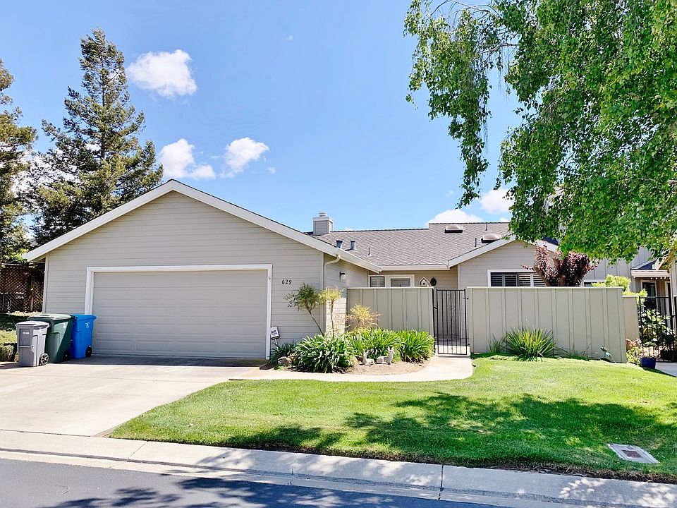 1st image of 629 Helen Dr