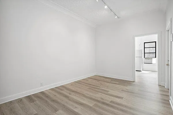 Rented by Douglas Elliman | media 8