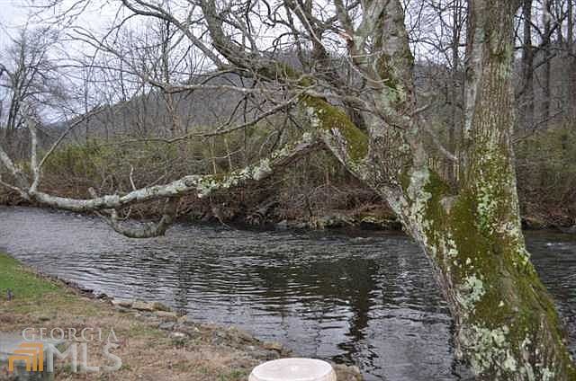 1st image of 4348 Riverbank Run