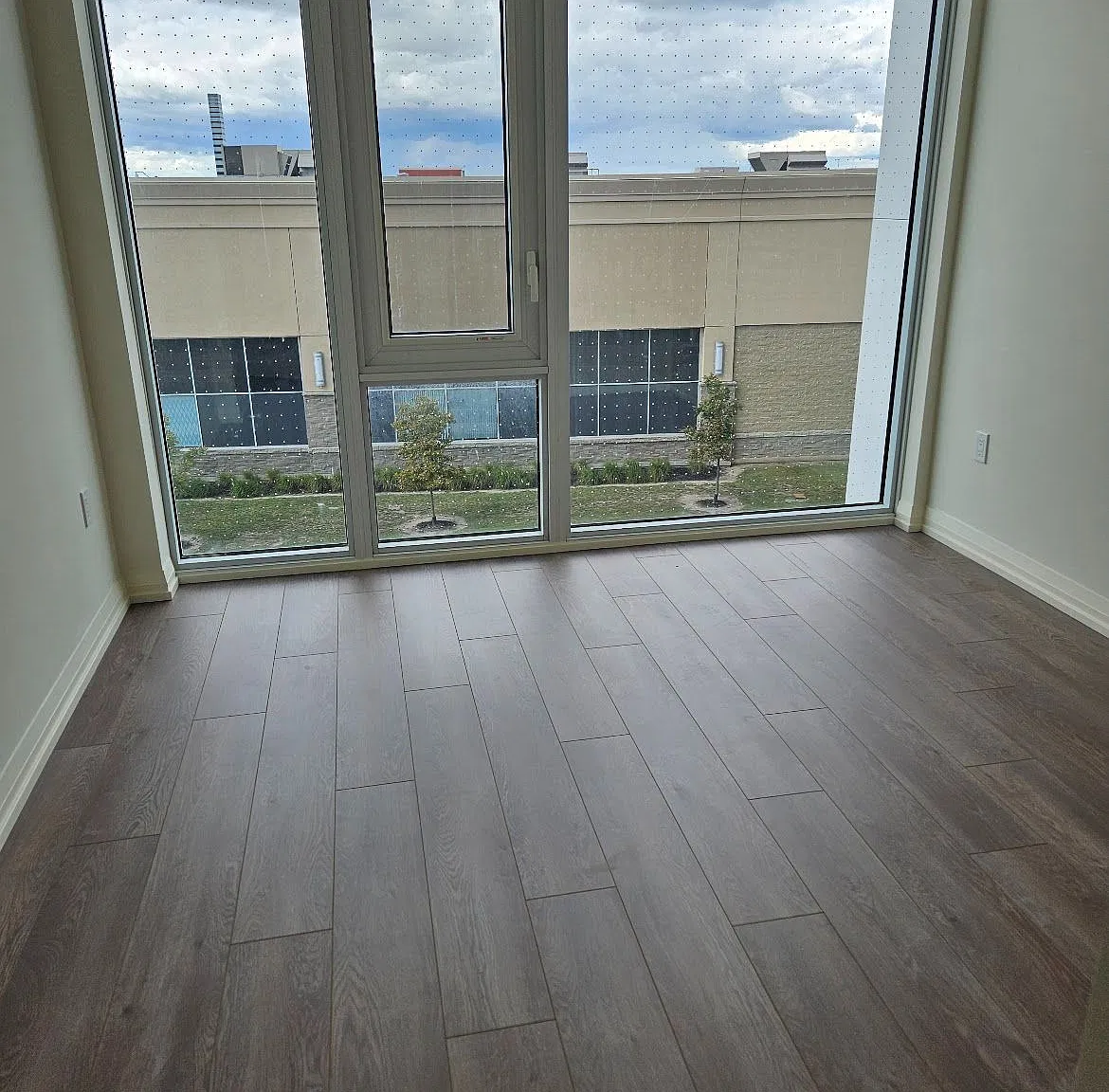 2 bed, $2,450 — Photo 4