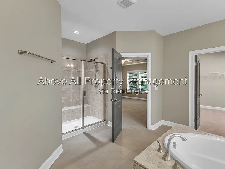 8313 Henderson Rd — Photo 35