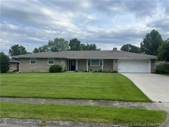 220 Bellaire Drive, Madison, IN 47250