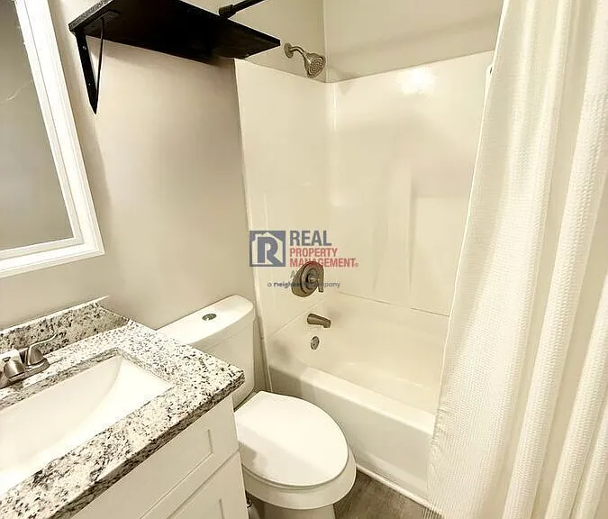 4490 Bells Ferry Rd NW #UPSTAIRS — Photo 8