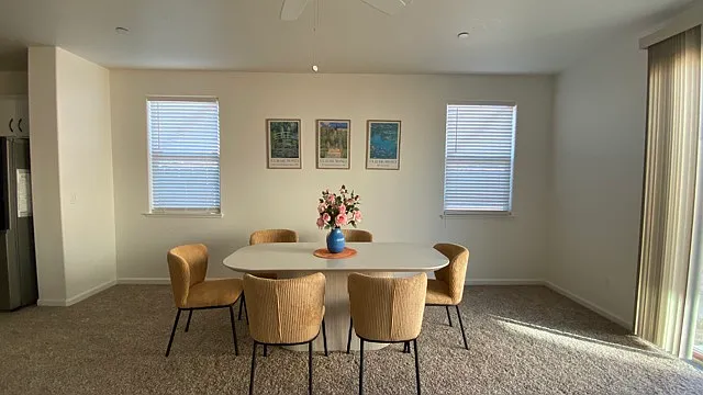 806 Sophie Ct — Photo 16