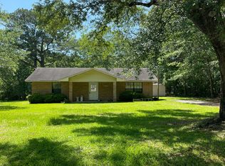 5511 Roxanne St, Gautier, MS 39553