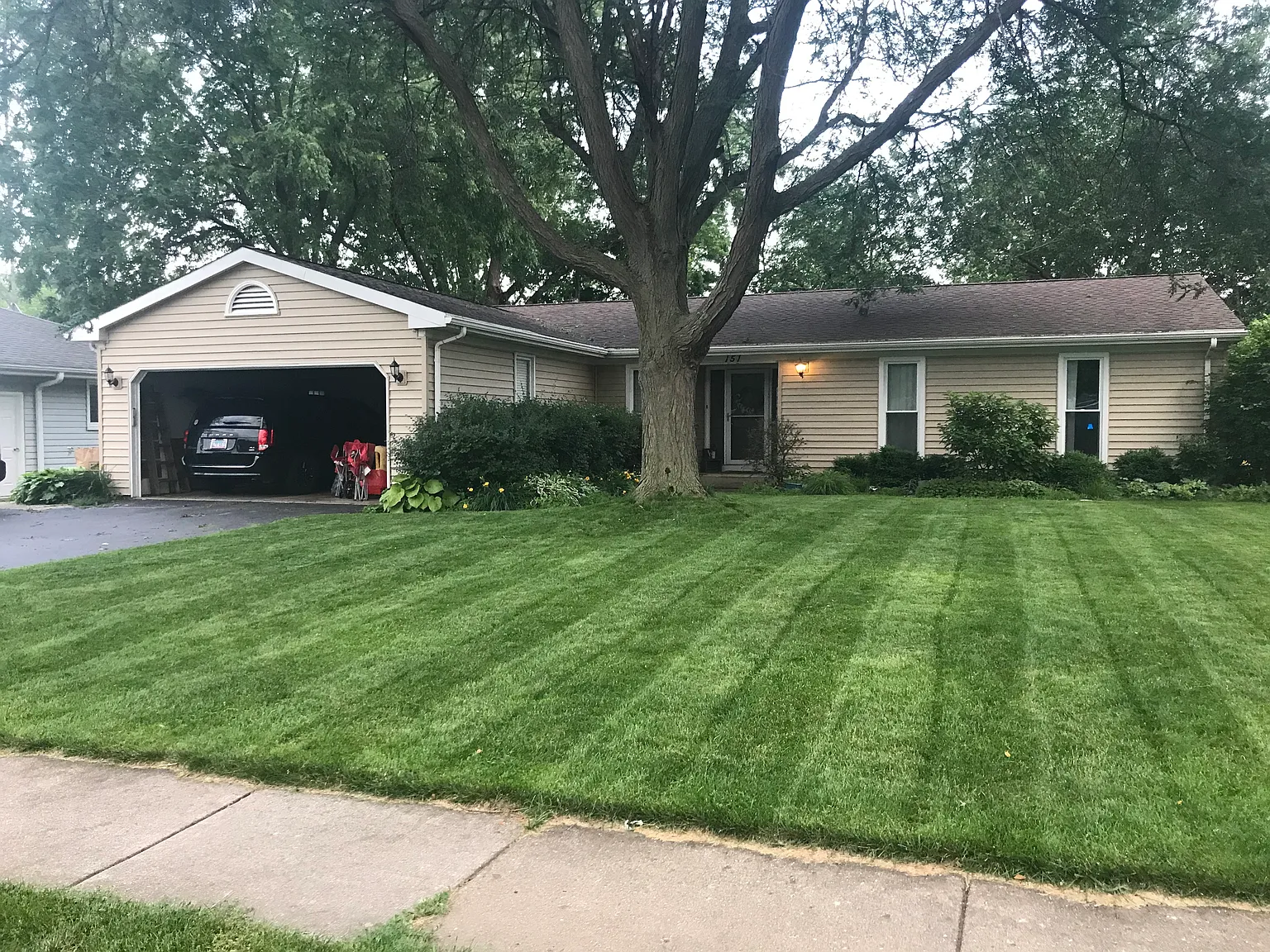 151 Bell Dr photo 1