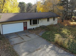 20851 Aster Dr NW, Oak Grove, MN 55011