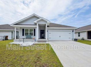5260 Peach Dr, Pace, FL 32571