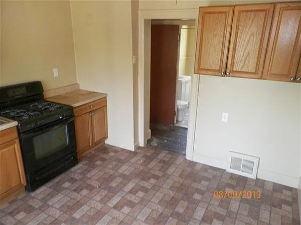 13445 Corbett St photo 1