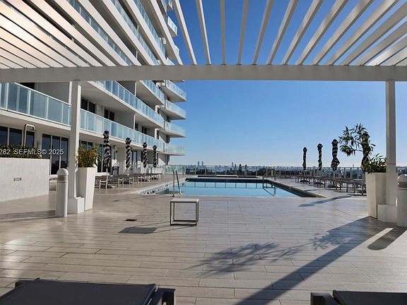 5th image of 4250 Biscayne Blvd APT 804