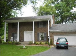 503 Halkirk Ct, Douglass Hills, KY 40243