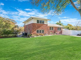 480 Commack Rd, Commack, NY 11725