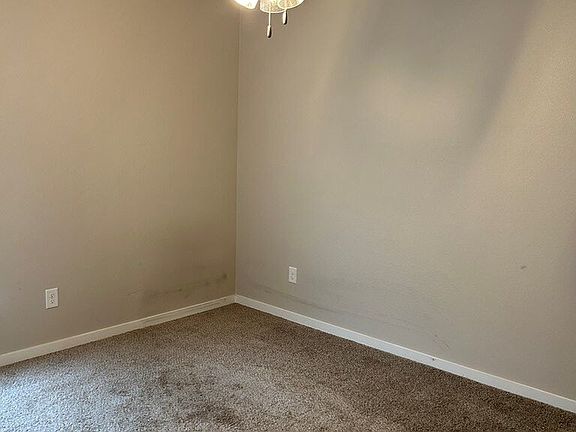 5th image of 9311 Ratliff Ridge Ave