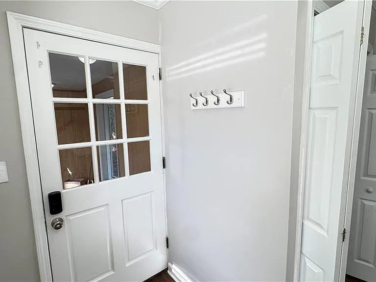 552 Sybil Ln SE #A — Photo 6