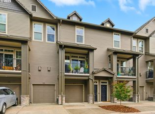 640 Springtree Ln, West Linn, OR 97068