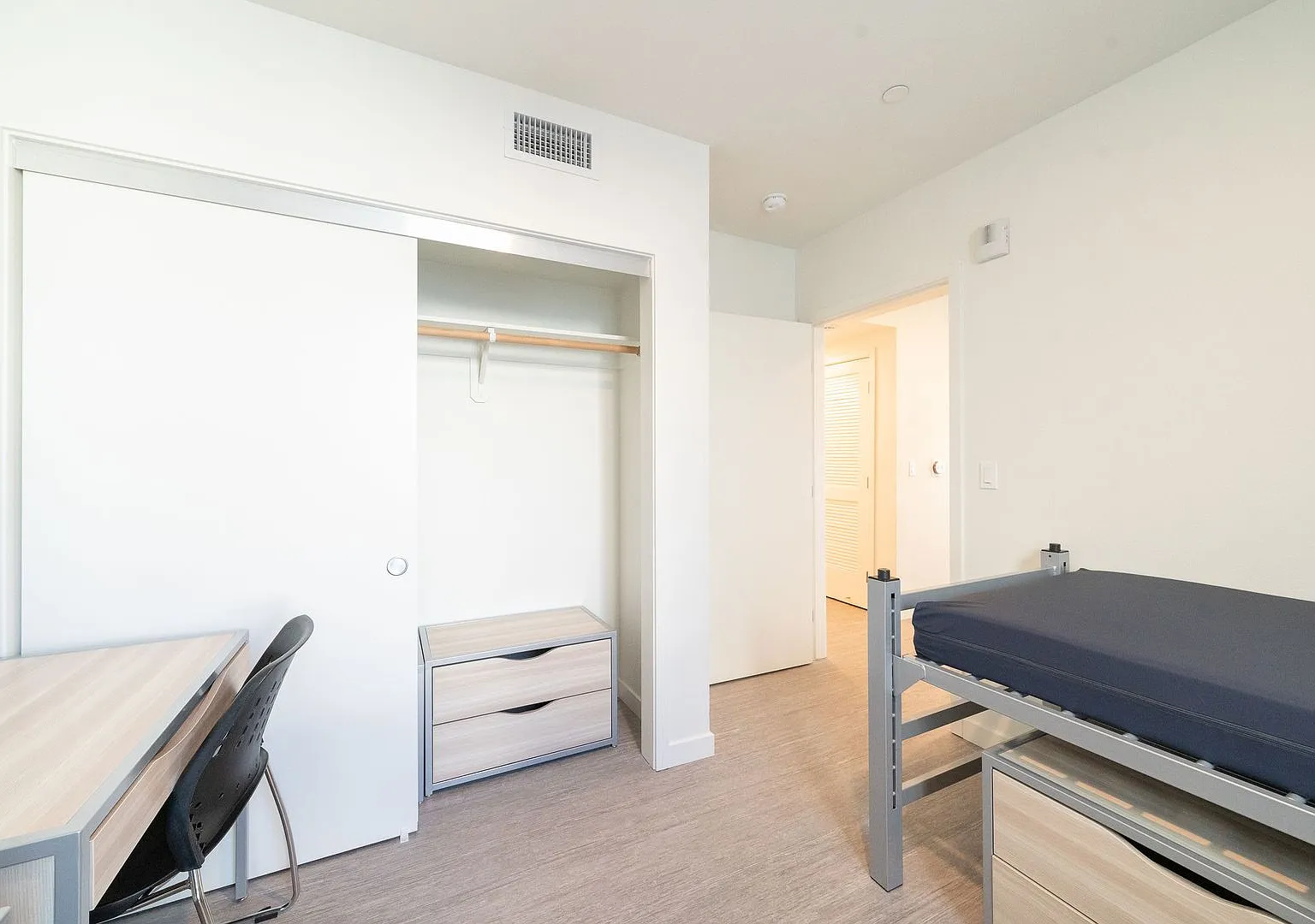The Kittredge — Photo 1
