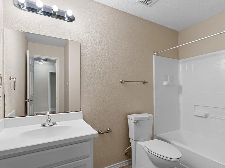 6238 Cottage Pines Dr — Photo 20