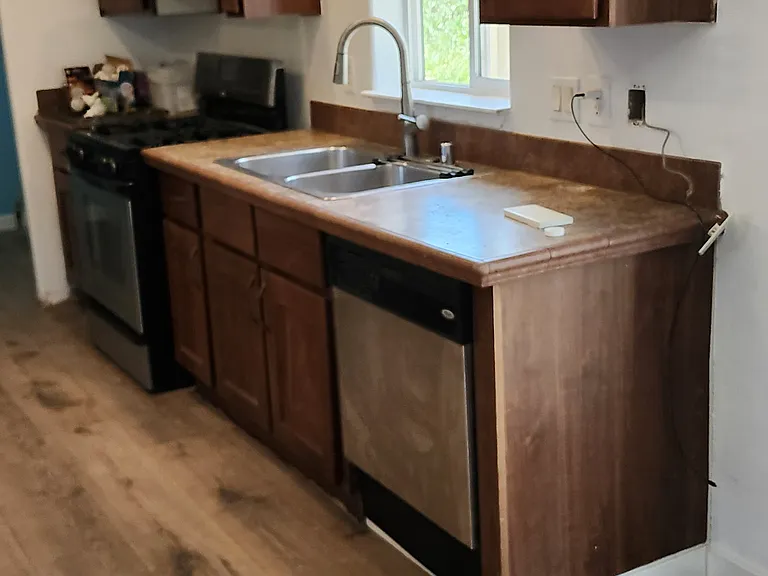 567 Hoover St — Photo 14