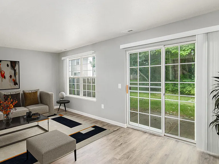 900 West Townhomes — Photo 3