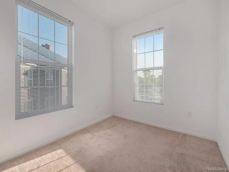 964 W Summerfield Glen Cir #96 — Photo 19