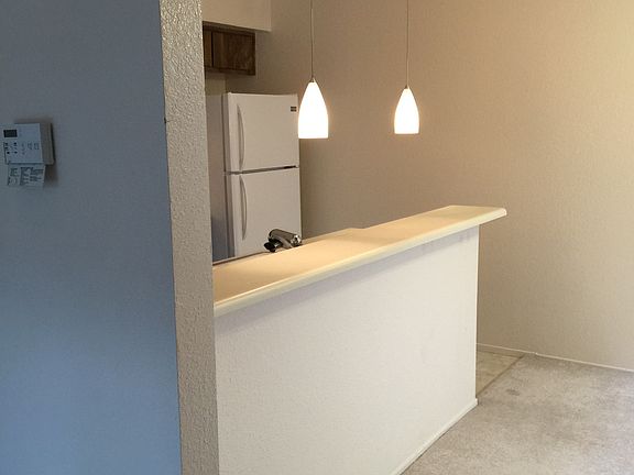 5th image of 350 Del Verde Cir Unit 8