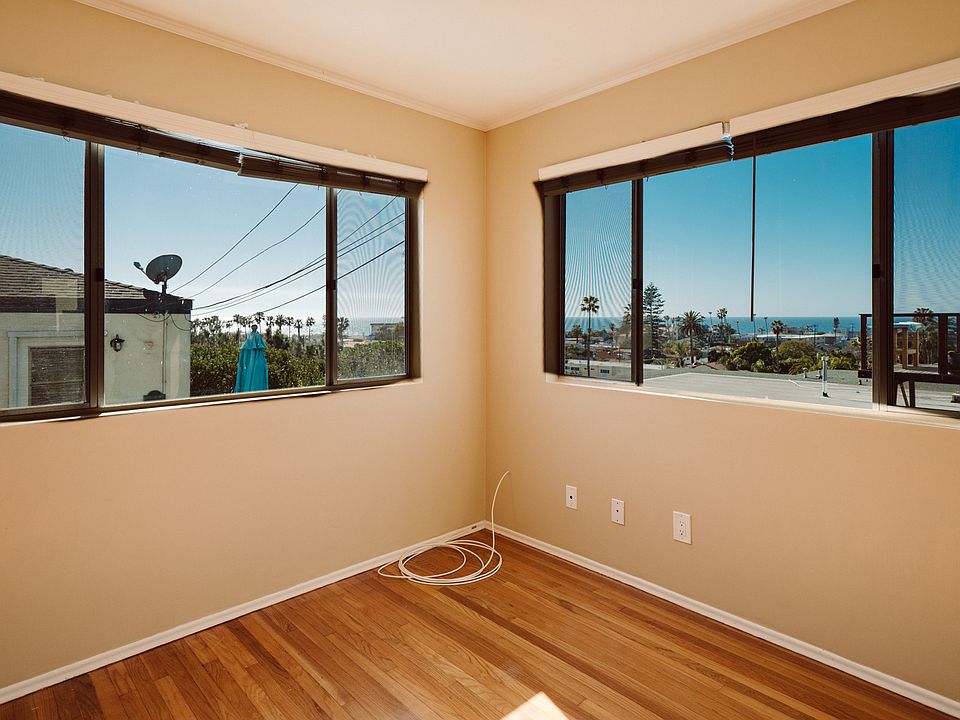 1st image of 4758 Coronado Ave
