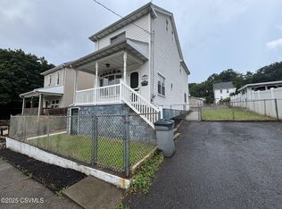 1009 E Packer St, Shamokin, PA 17872