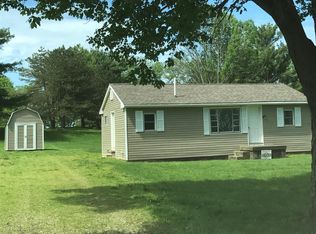 11064 Reservoir Rd, Brookville, IN 47012