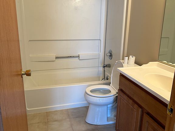 4th image of 1375 Rock Run Dr Unit 4