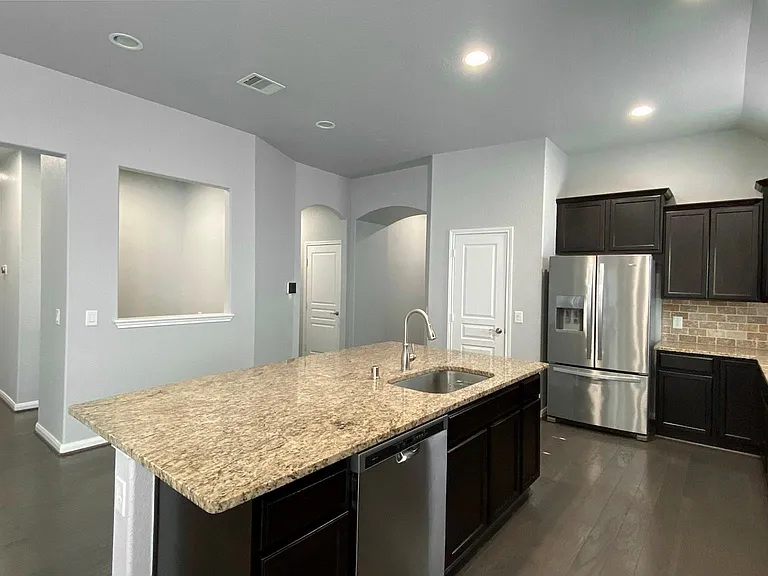 10 Pinestead Ct — Photo 13