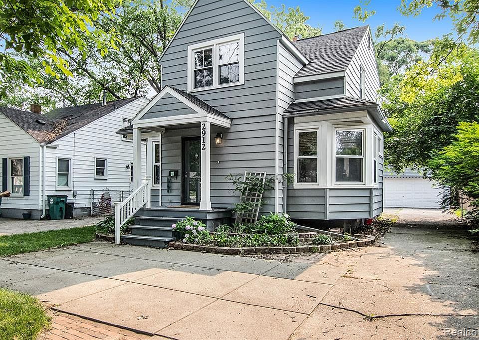 2912 N Main St, Royal Oak, MI 48073 MLS 2210056370 Zillow