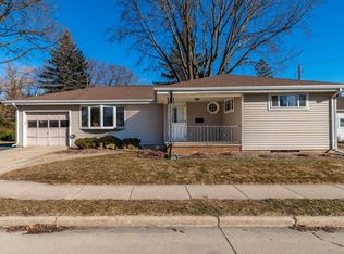 1806 S Willkie St, Appleton, WI 54915