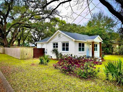 1101 W Blount St, Pensacola, FL, 32501
