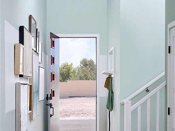 3rd image of 3361 San Ripalta St