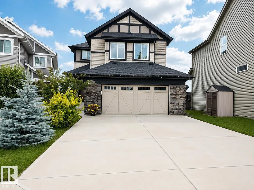 1646 Davidson Grn SW