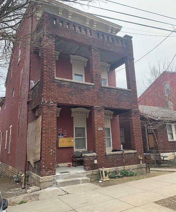 1st image of 1546 Greenup St APT 2