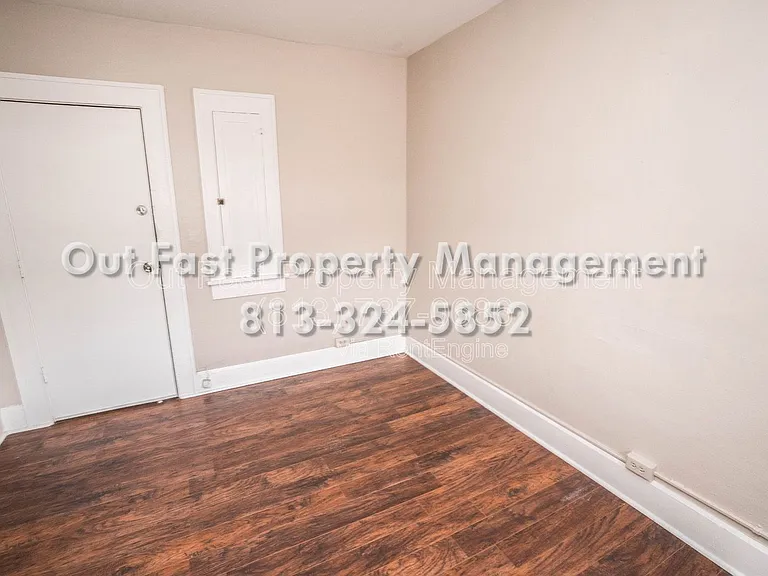 549 2nd St N #3 — Photo 14