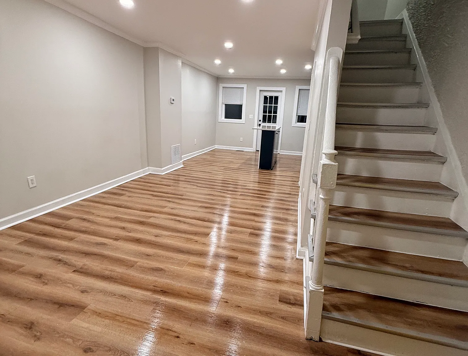 804 Glenwood Avenue - 1 — Photo 2