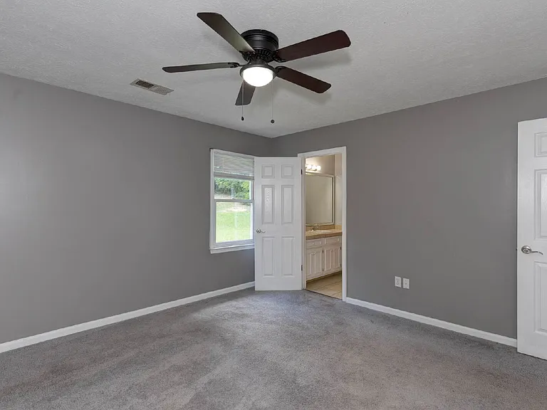 6913 Dorsey Dr — Photo 11