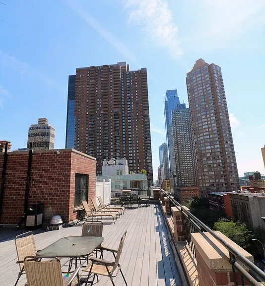 614 10th Ave #3D — Photo 9
