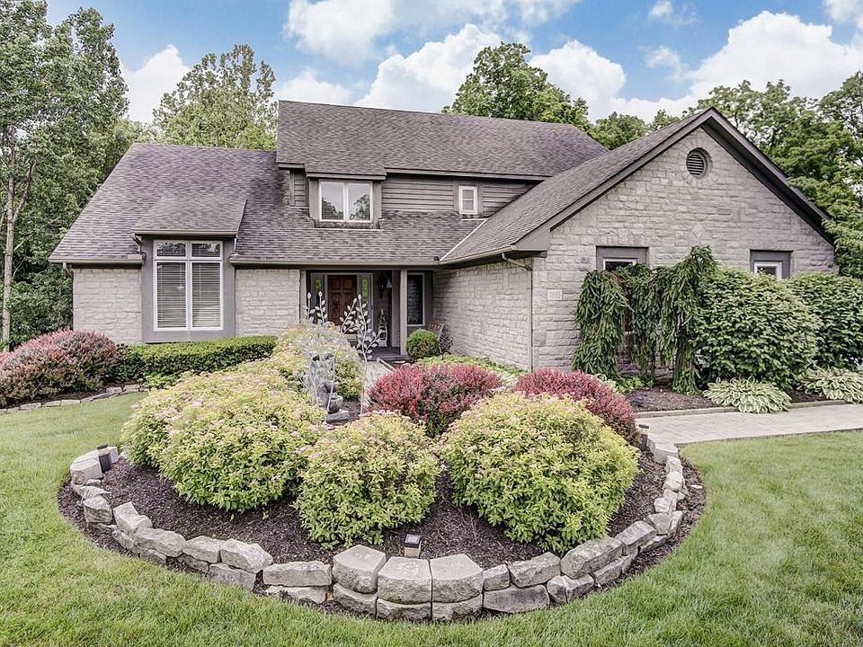 1st image of 7555 Fawnwood Dr
